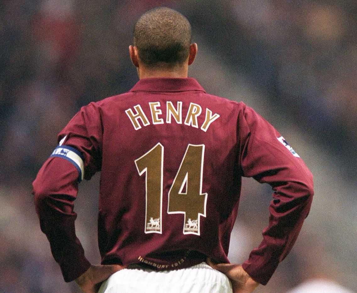 ARSENAL 2005-06 RETRO LONG SLEEVE HOME SHIRT