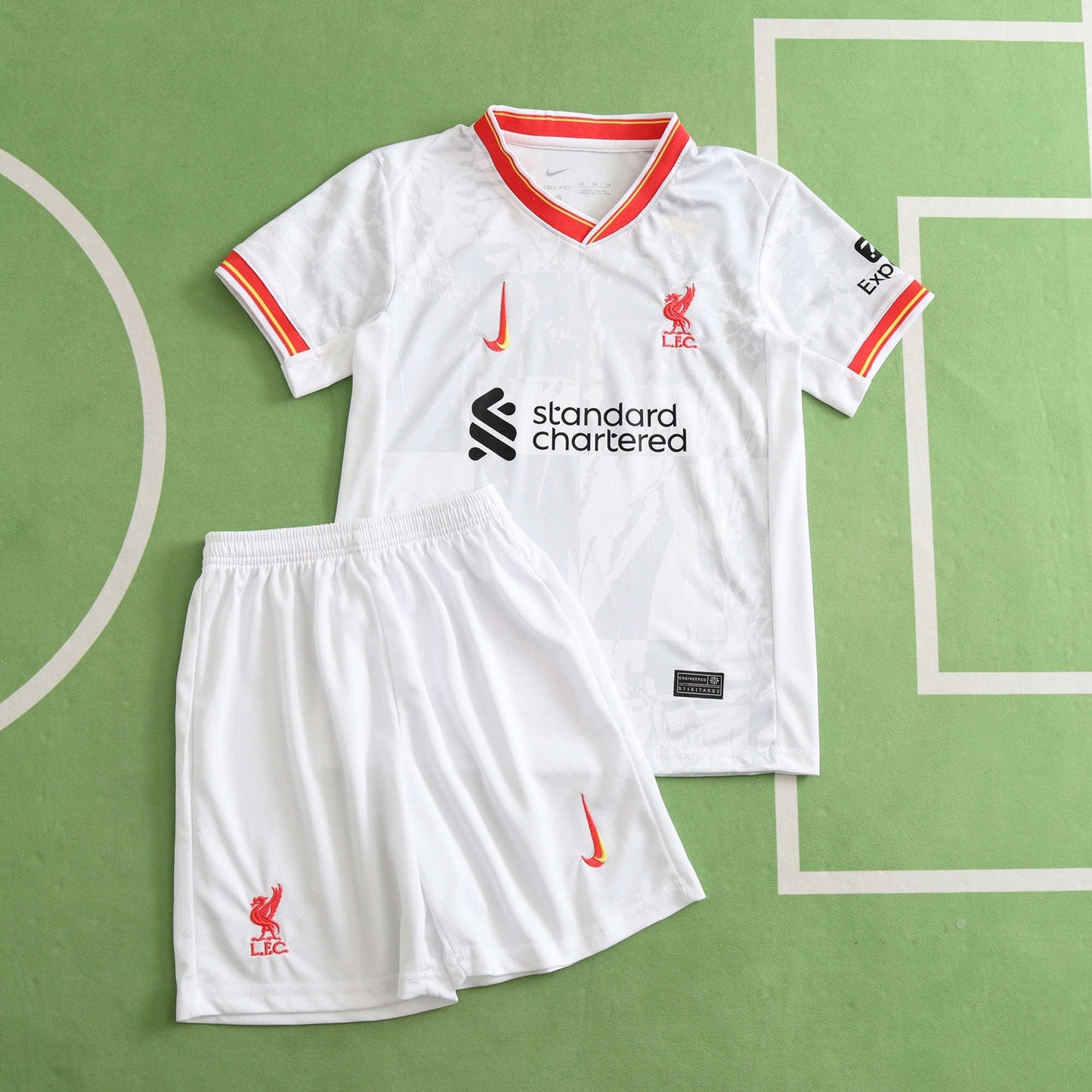 Liverpool Away Set Kids 24/25