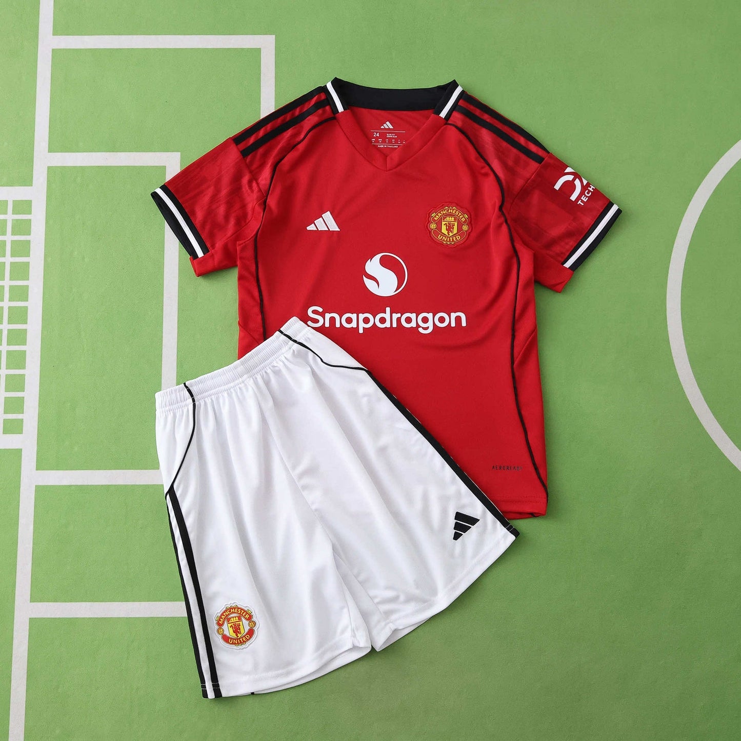 Manchester United Home Kit 25/26 Kids