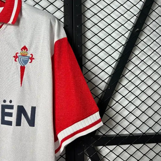 CELTA DE VIGO AWAY CLASSIC SHIRT 2001-02