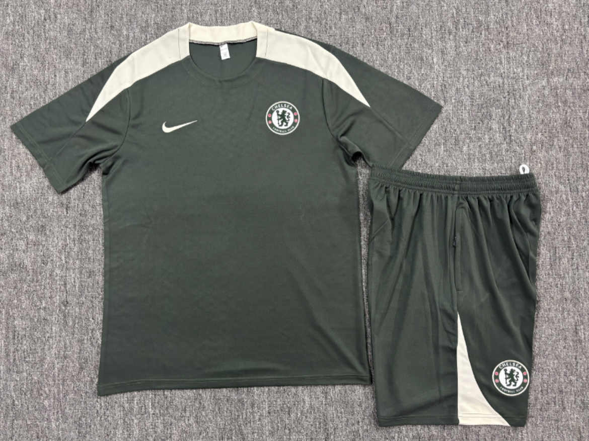 Chelsea Training Set 24/25