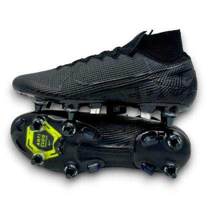 MERCURIAL SUPERFLY 7 ELITE FG FIRM