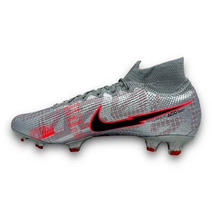 MERCURIAL SUPERFLY 7 ELITE FG FIRM